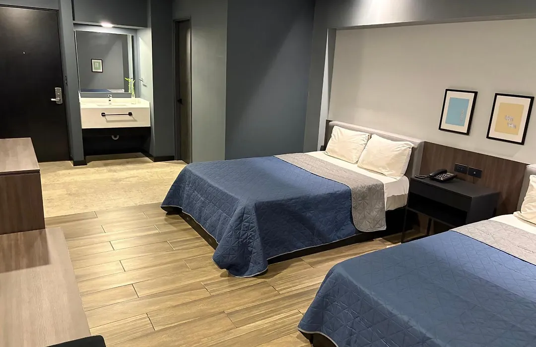 Hotel Le-Gar-1