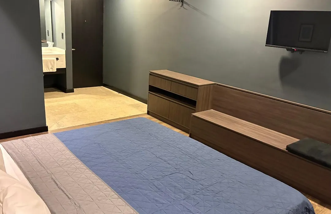 Hotel Le-Gar-1